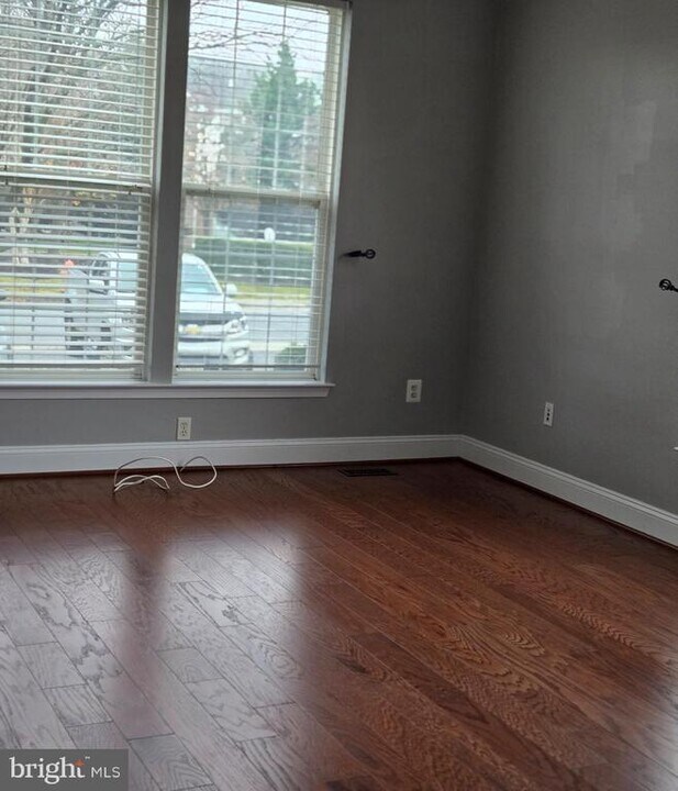 4512 Warm Stone Cir in Perry Hall, MD - Building Photo