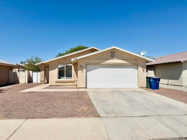 4452 S Agave Ave in Yuma, AZ - Building Photo - Building Photo