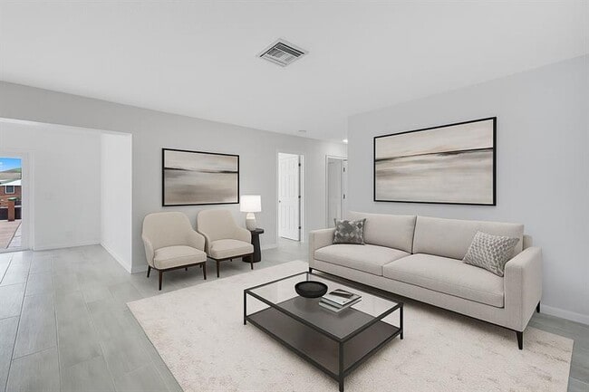 4710 SW 43rd Ave in Fort Lauderdale, FL - Building Photo - Building Photo