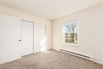 2589 Red Rock Blvd in Grove City, OH - Building Photo - Building Photo