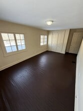 1003 1/2 Sunset Ave in Zanesville, OH - Building Photo - Building Photo