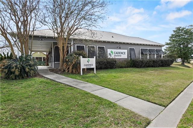 529 Ulman Ave in Bay St. Louis, MS - Foto de edificio