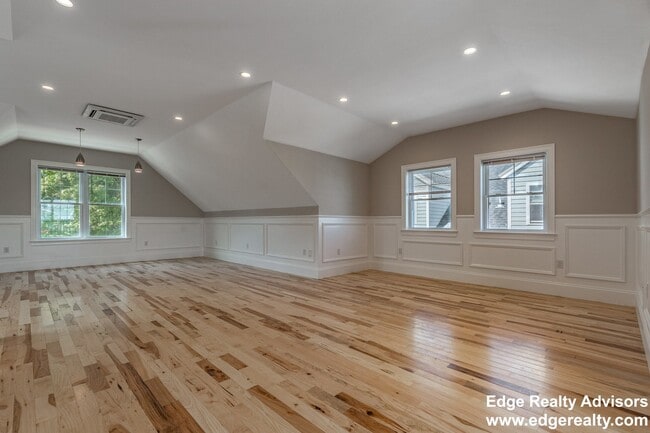 168 Bigelow St in Boston, MA - Building Photo - Building Photo