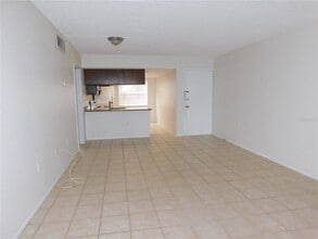 403 Meadow Ln in Oldsmar, FL - Building Photo - Building Photo