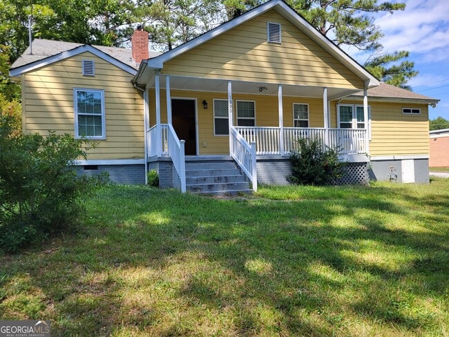 1890 Dresden Dr in Atlanta, GA - Building Photo - Building Photo