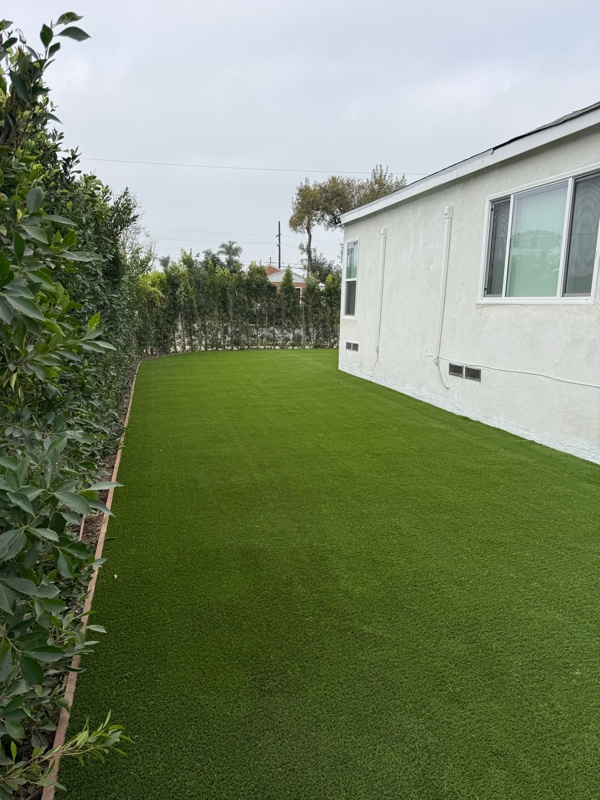 1214 S Temple Ave in Compton, CA - Building Photo - Building Photo