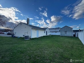 3 Joyce Dr in Piscataway, NJ - Building Photo - Building Photo