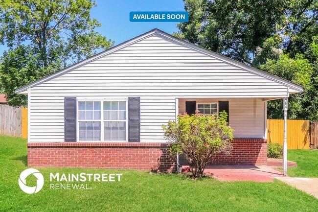 property at 484 Ferncliff Cove