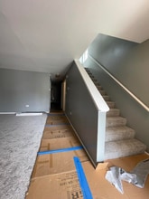 8445 S Gilbert Ct in Chicago, IL - Building Photo - Building Photo