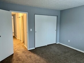 1624-1632 Linden Dr in Cincinnati, OH - Building Photo - Building Photo