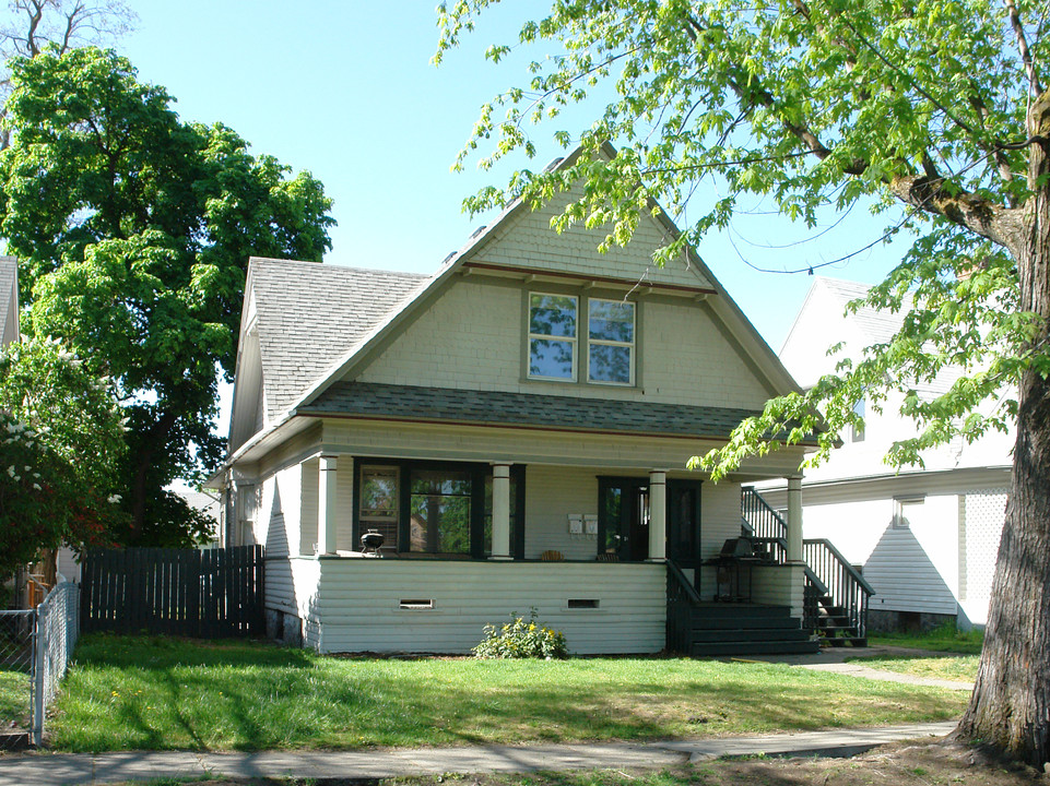 1213 W Shannon Ave in Spokane, WA - Building Photo