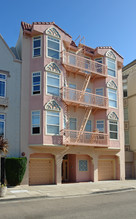 2130 Beach St in San Francisco, CA - Building Photo - Building Photo