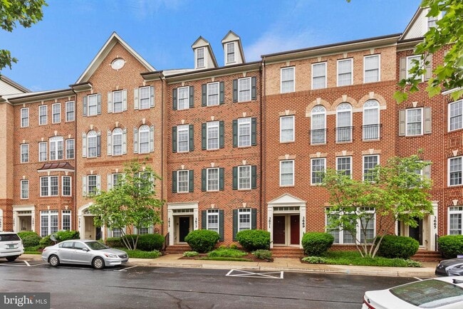 property at 3675 Spring Hollow Ln