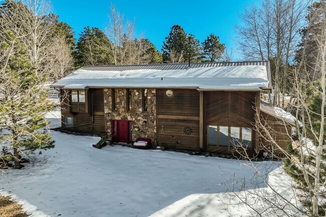 property at 320 Morning Sun Dr