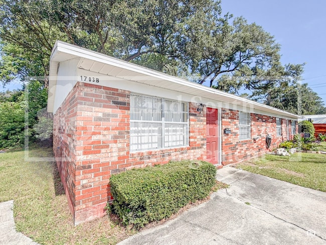 property at 1703 King Ave