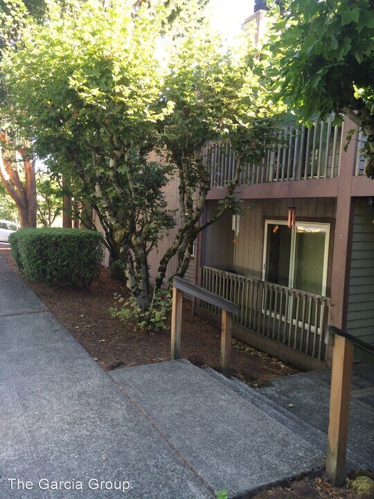 3712 S Kelly Ave in Portland, OR - Foto de edificio