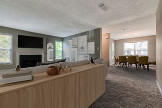 The Gatsby at Midtown Apartment Living in Montgomery, AL - Building Photo - Building Photo