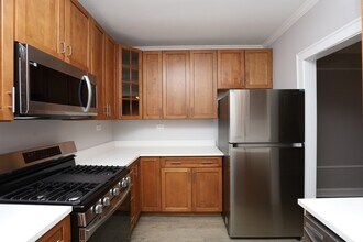 1352 W Carmen Ave in Chicago, IL - Building Photo - Building Photo