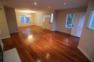 76 N Sierra Bonita Ave in Pasadena, CA - Building Photo - Building Photo