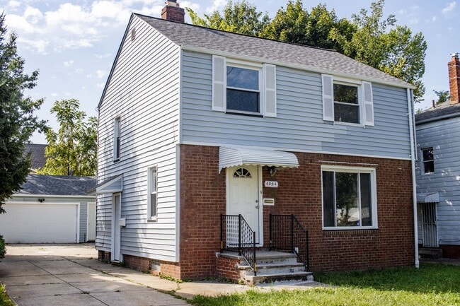 4004 E 155th St in Cleveland, OH - Building Photo - Building Photo