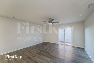 388 Hollingswood Dr in Statesville, NC - Building Photo - Building Photo