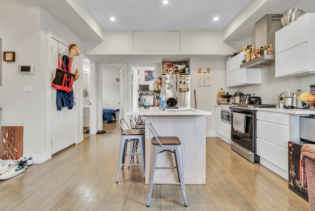 14 Sumner St, Unit 3 in Boston, MA - Building Photo - Building Photo