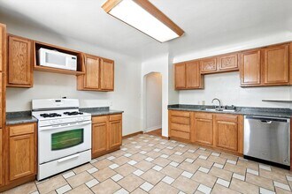 1632 Columbia Dr SE in Albuquerque, NM - Building Photo - Building Photo