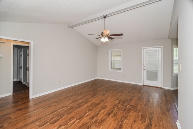 12661 Dickens Ln in Madison, AL - Building Photo - Building Photo