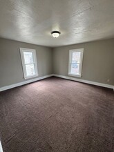 1716 Oakland St in Fort Wayne, IN - Building Photo - Building Photo