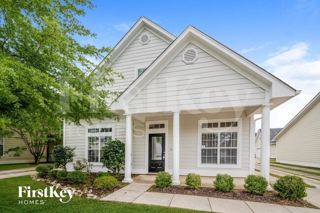 property at 4598 Clubview Dr