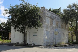508 Division Ave in West Palm Beach, FL - Building Photo - Building Photo