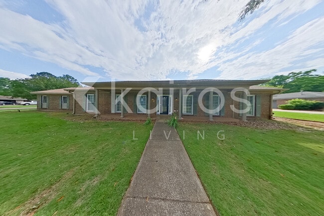 property at 201 Arrowhead Dr