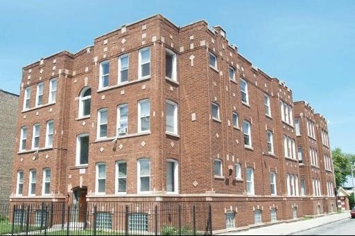 11039-11041 S Vernon Ave in Chicago, IL - Building Photo