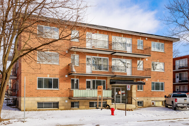 9373 Francoeur in Montréal, QC - Building Photo - Primary Photo