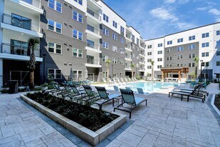 1617 Enid St in Houston, TX - Building Photo