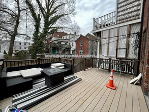 343 K St, Unit 1 in Boston, MA - Foto de edificio - Building Photo