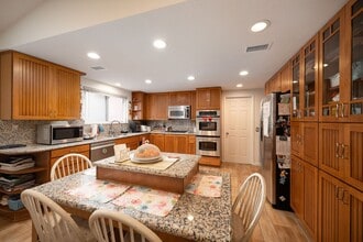 1286 Bates Ln in El Cajon, CA - Building Photo - Building Photo