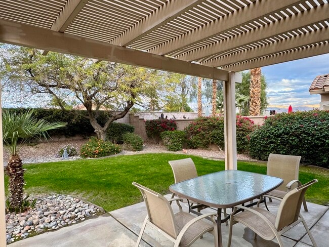 78686 Hampshire Ave in Palm Desert, CA - Building Photo - Building Photo