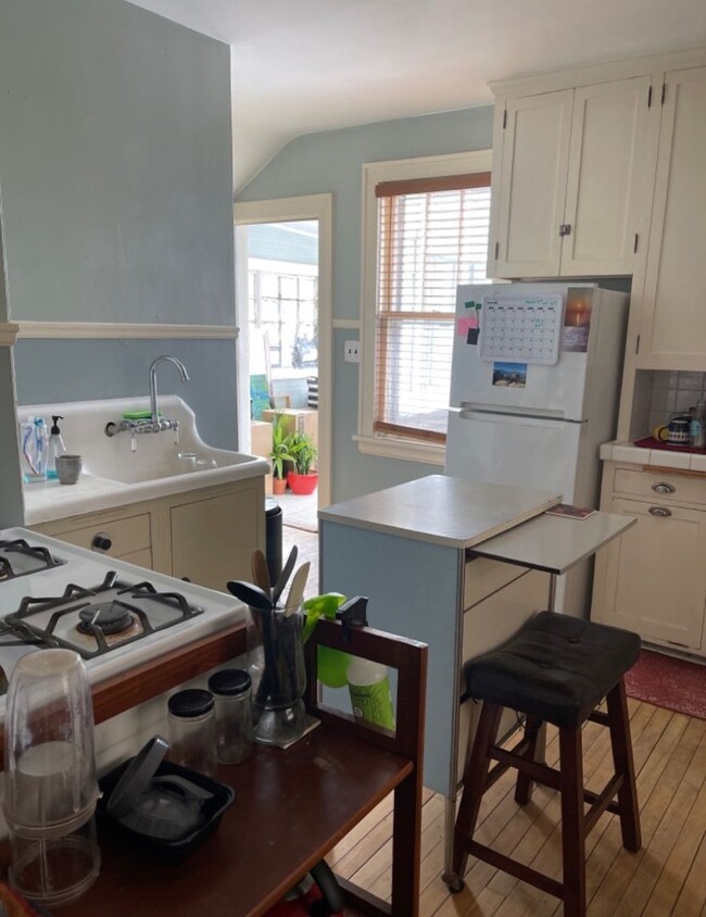 property at 310 E 5th St