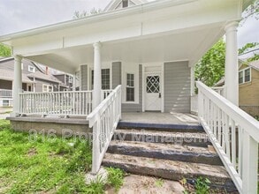 633 S Fuller Ave in Independence, MO - Building Photo - Building Photo