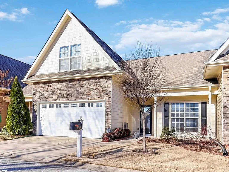 116 Ashgrove Ln in Greenville, SC - Building Photo