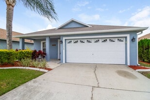 7909 Harbor Bend Cir in Orlando, FL - Building Photo