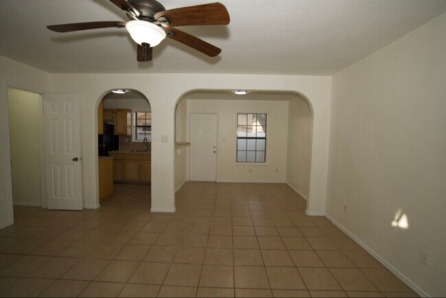 746 Sonesta Dr in Harlingen, TX - Foto de edificio - Building Photo