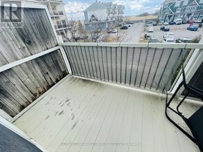 268 Meadowbreeze Dr in Ottawa, ON - Building Photo - Building Photo