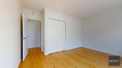 236 E 36th St in New York, NY - Building Photo - Building Photo