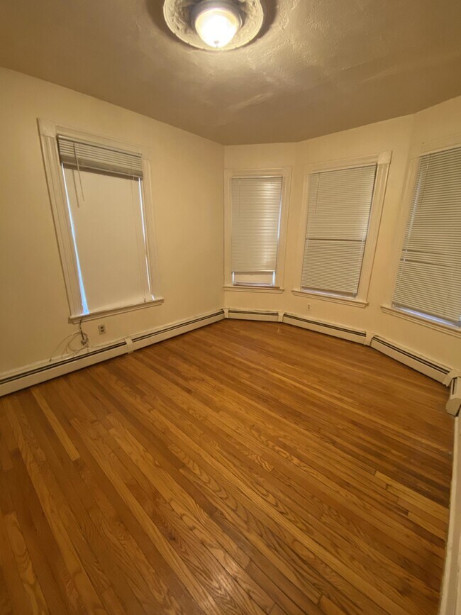 94 Winthrop St, Unit 3 Boston, MA Rentals