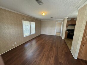 2816 NW 63rd Ave in Margate, FL - Building Photo - Building Photo