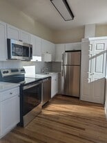 213 Liberty Square in Norwalk, CT - Building Photo