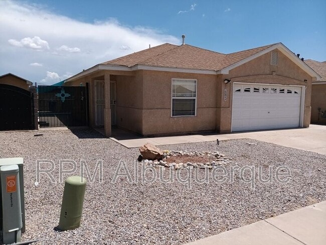 2308 Maiden Grass Rd NW in Albuquerque, NM - Building Photo - Building Photo