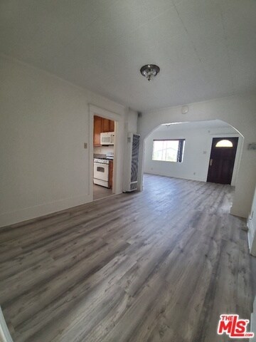 1216 W 77th St in Los Angeles, CA - Building Photo - Building Photo